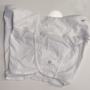lululemon run times short 4”